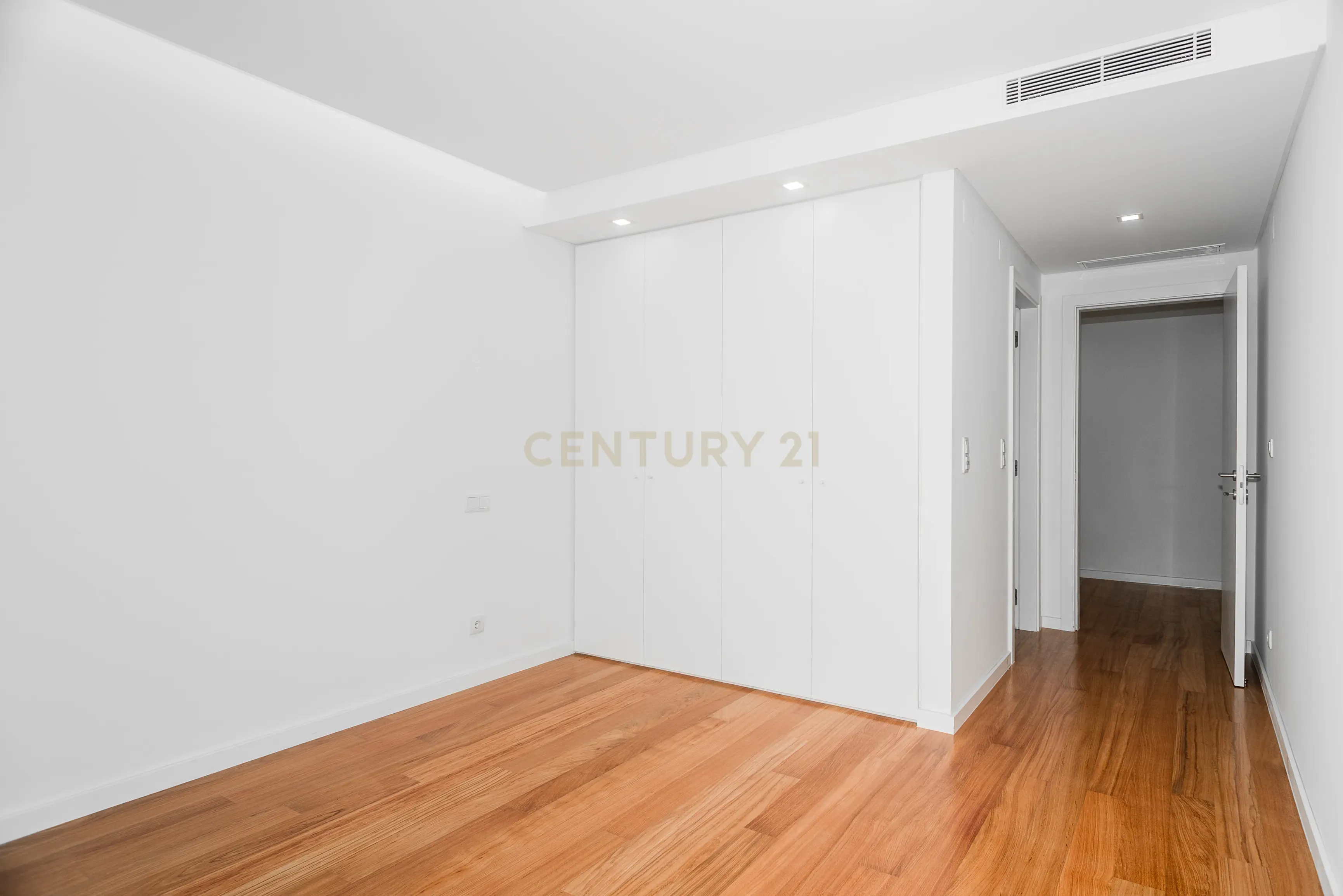 Apartamento T3 a estrear - Centro de Lisboa - Image 20